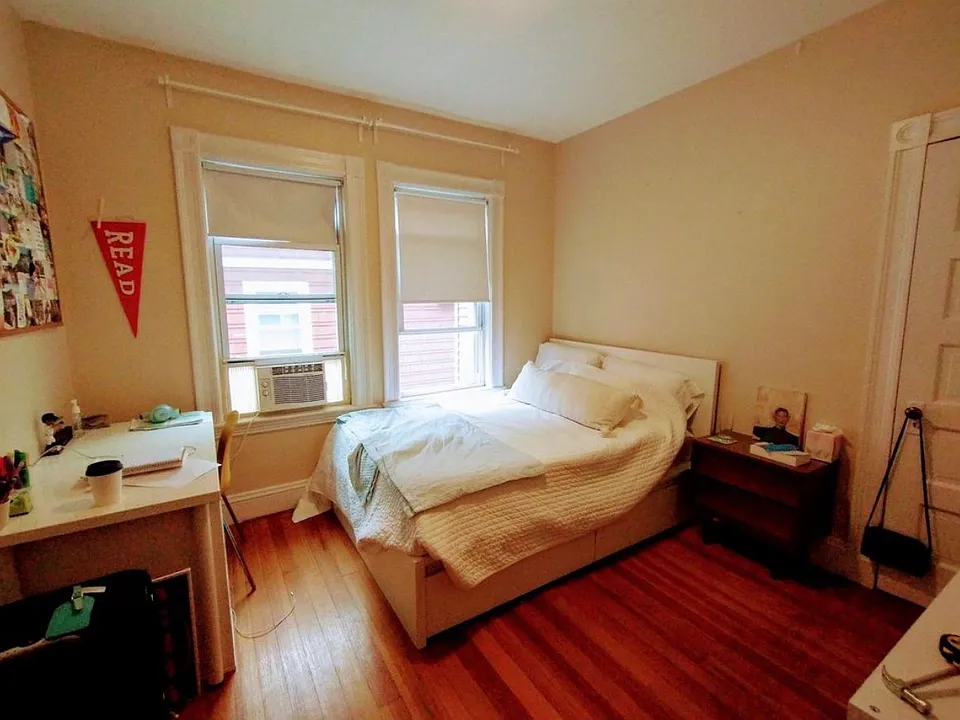 22 Curtis Ave #1