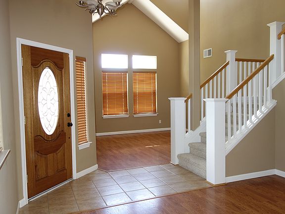 5th image of 1011 Kennedy Dr