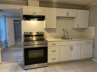 22 Knowlton St APT 3B, Gardner, MA 01440