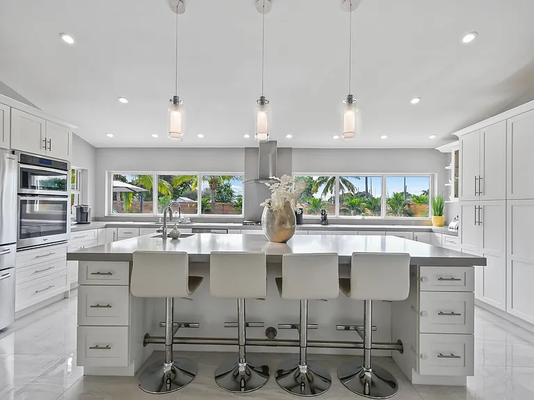 7101 W Lake Dr — Photo 11