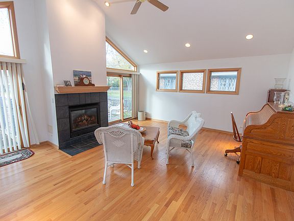 5th image of 8326 N Newland Ave