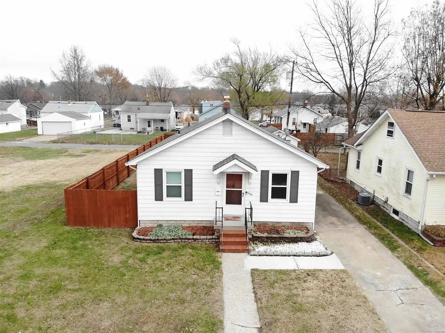 506 Washington Ave photo 1