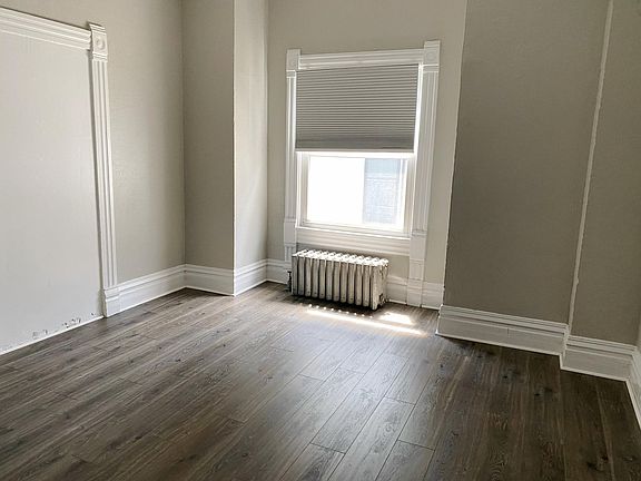 4th image of 917 E 13th Ave #3