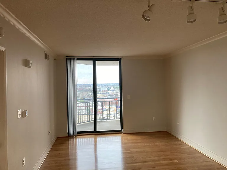 414 Water St #2710 — Photo 14