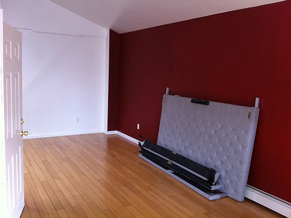 2nd image of 1541 125th St #2