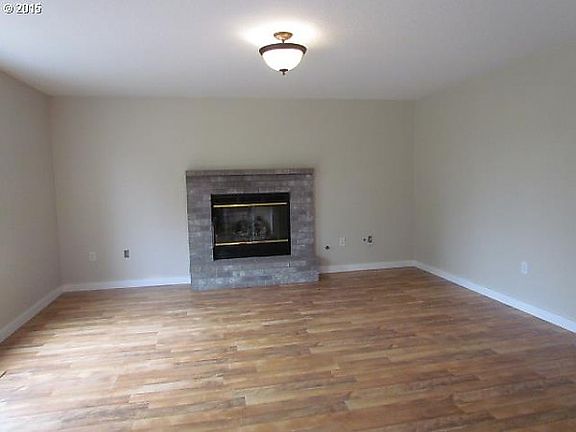 2nd image of 13009 NE 91st Cir