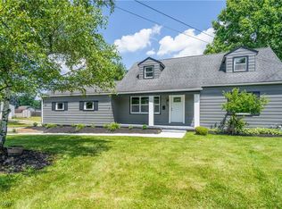 3129 Susan Cir, Youngstown, OH