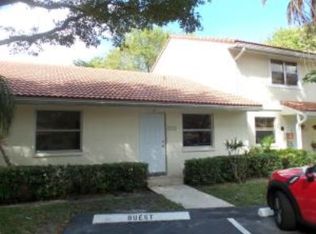 6429 Boca Cir, Boca Raton, FL 33433