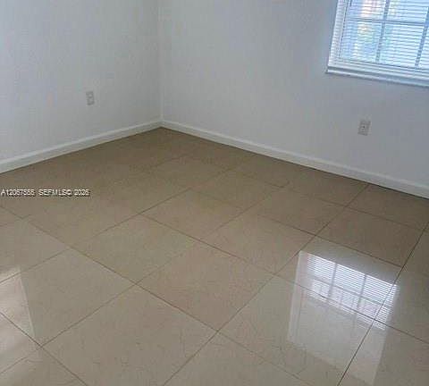5th image of 4050 NW 135th St APT 25