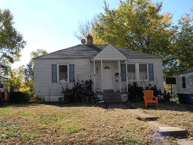 1st image of 9420 Bataan Dr