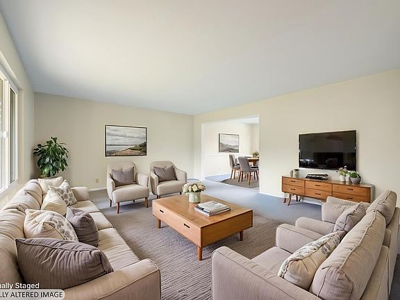 2nd image of 717 Glenhill Court