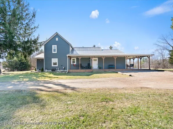 8348 E Maple Rapids Rd, Elsie, MI 48831