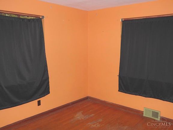 5th image of 2269 Moffat Ct