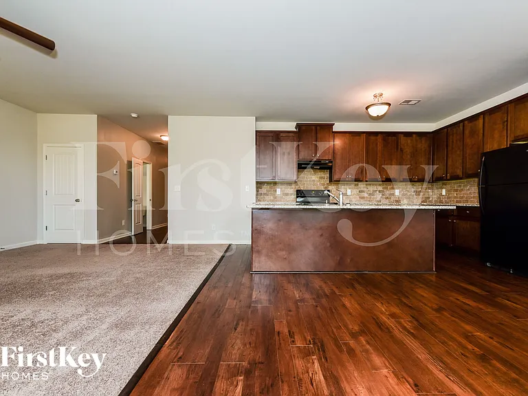 152 Daisy Cir — Photo 4