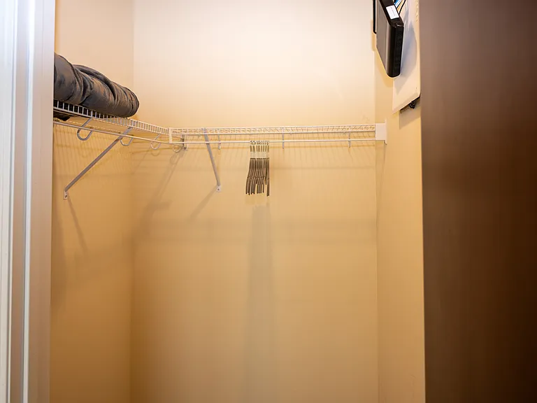 807 1st St SW #203 — Photo 13