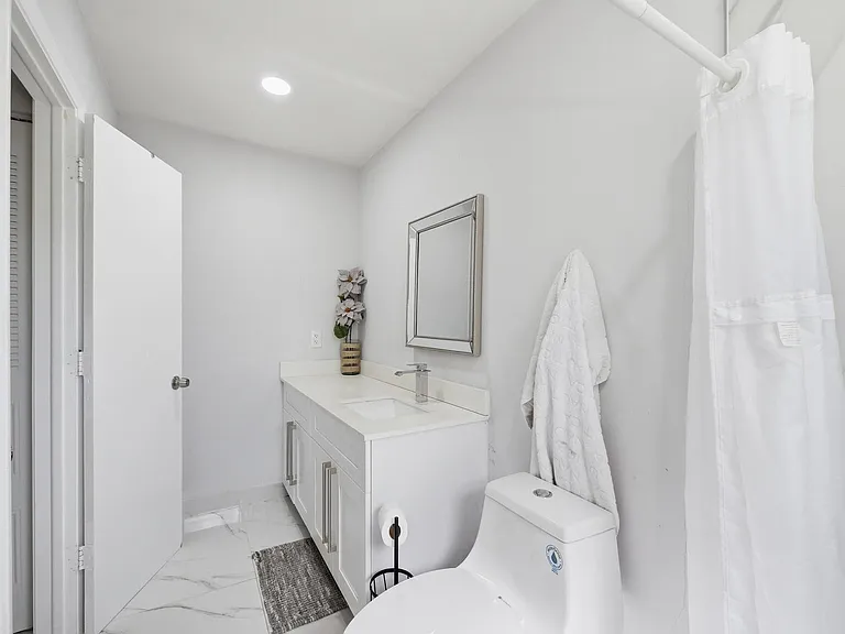 6396 Country Wood Way — Photo 17
