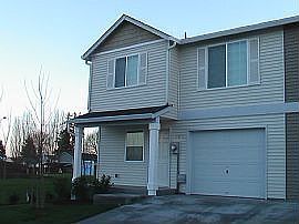 1st image of 7915 NE 61st Cir
