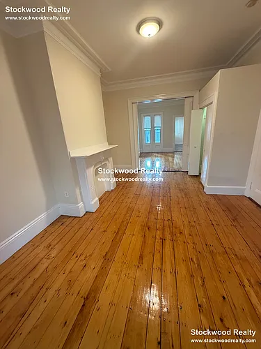 11 Gates St #1 Photo 1