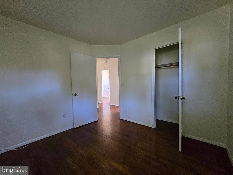 11 Glenwood Dr — Photo 27
