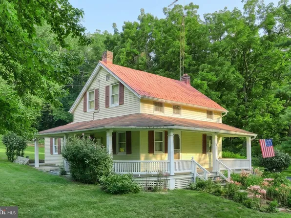 454 Rockville Rd, Spring Grove, PA 17362