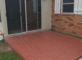 538 W Carson Dr, Mustang, OK 73064