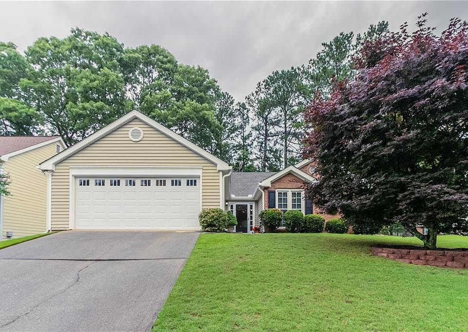 1st image of 1115 Hunters Creek Ct