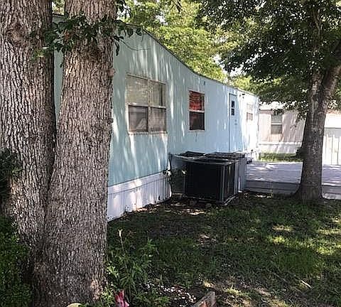 4th image of 1551 Crystal Lake Dr