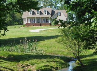 40 Bevels Rd, Fayetteville, TN 37334