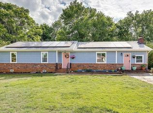5 Riverwood Ct, Greenville, SC 29617