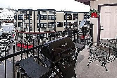 2nd image of 225 Main St Unit R405