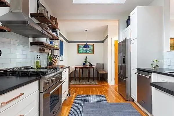 246 Hampshire St #3 — Photo 10