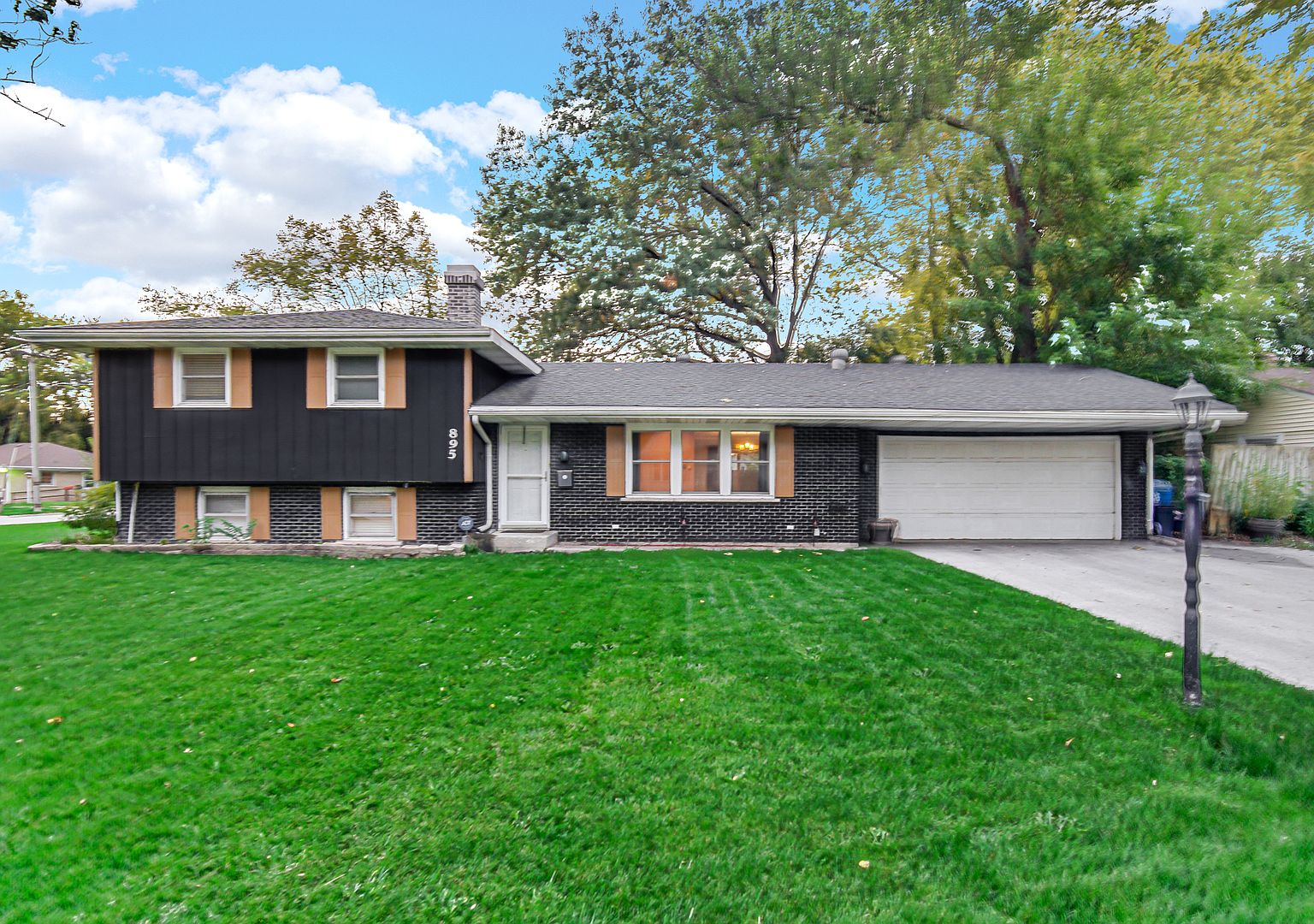895 Country Club Dr, Kankakee, IL 60901 Zillow