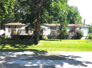 110 S Frame St, Hamilton, MO 64644