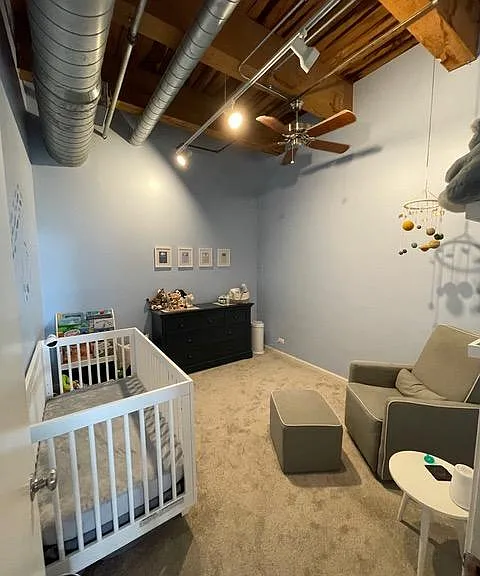2nd Bedroom (layout w/ crib)