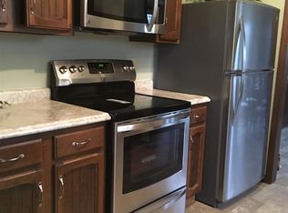 425 Columbia Dr, Columbia City, IN