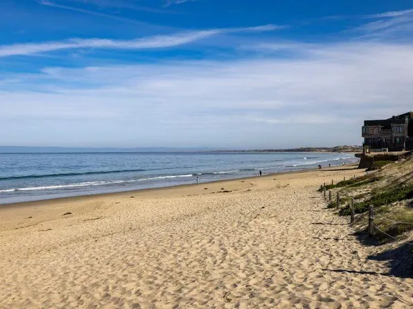 125 Surf Way APT 331, Monterey, CA 93940