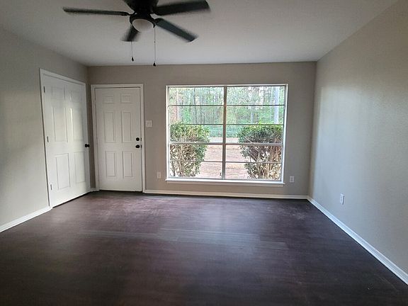 3rd image of 2503 Holland St