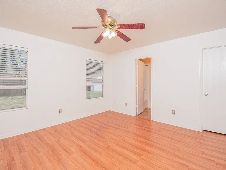 2907 Lantana Dr — Photo 19