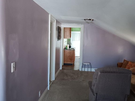 2nd image of 1427 Conkling Ave #2