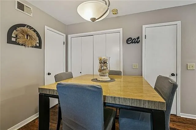 2 bed, 1260 sqft, $1,500 — Photo 4