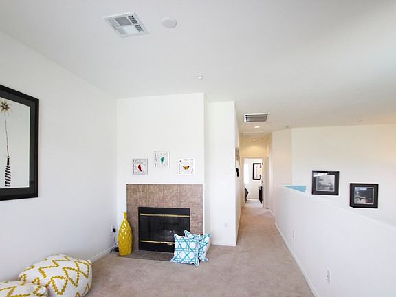 5th image of 5008 Camino Libre St