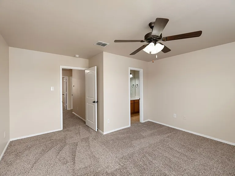 382 Armstrong Ln — Photo 14
