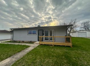 5221 Riviera Dr, Fort Wayne, IN 46825