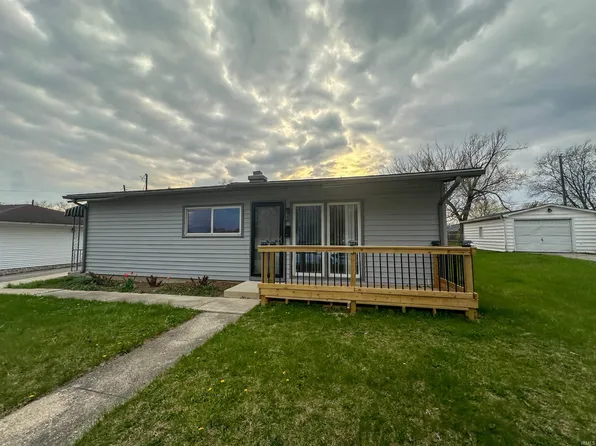 5221 Riviera Dr, Fort Wayne, IN 46825