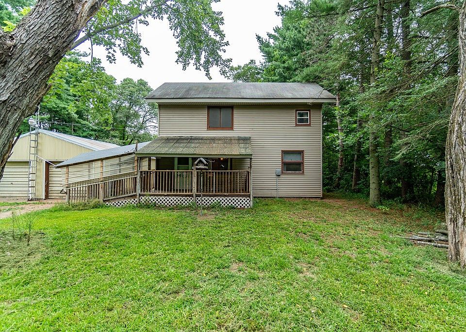 1st image of E4271 528th Avenue