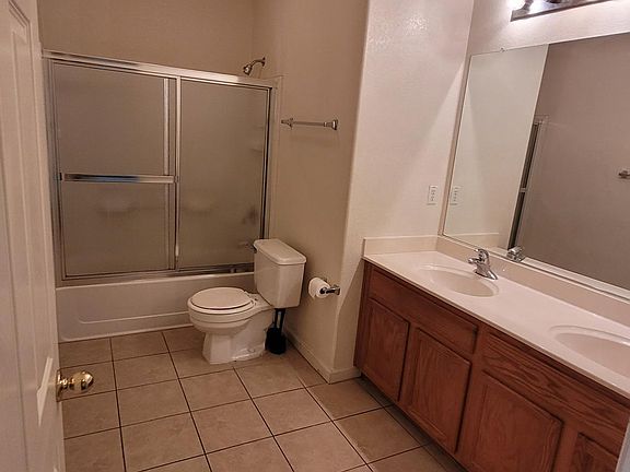 5th image of 8659 Heritage Hill Dr