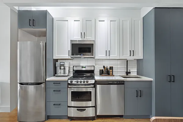 Rented by Freestone Property Group | media 11