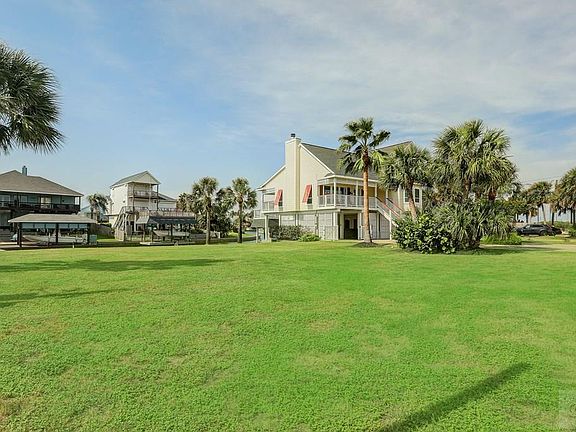 3rd image of 12830 Santiago Cir