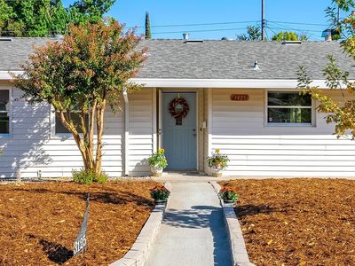3125 Windsor Dr, Sacramento, CA, 95864