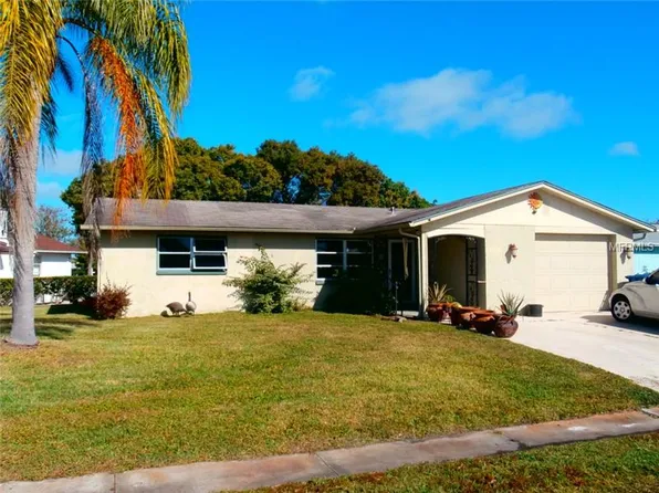 1930 Coolidge Rd, Holiday, FL 34691